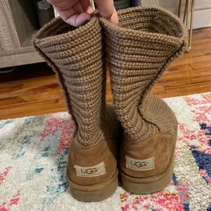 ⭐️KNITTED UGG BOOTS⭐️